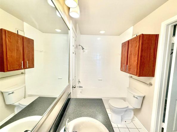 6804 N Capital of TX Highway 824, Austin TX 78731