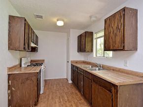 1604 Parkside CIR, Round Rock TX 78664