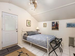 2300 Willow ST, Austin TX 78702
