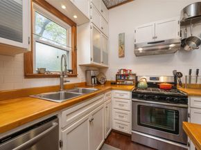 2300 Willow ST, Austin TX 78702