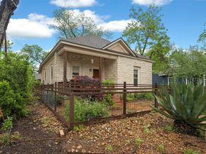 2300 Willow ST, Austin TX 78702
