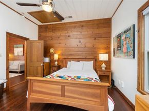 2300 Willow ST, Austin TX 78702