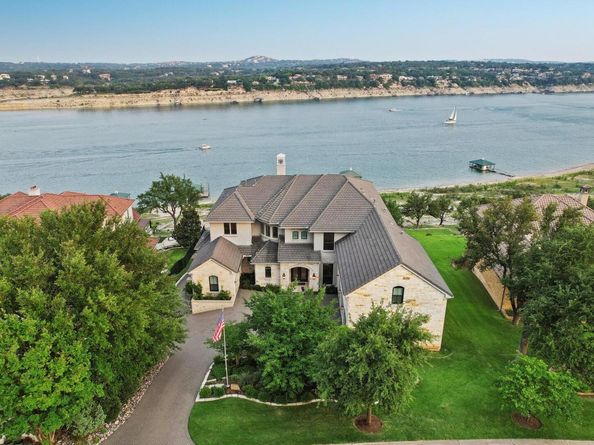 1353 Osprey Ridge LOOP, Lago Vista TX 78645