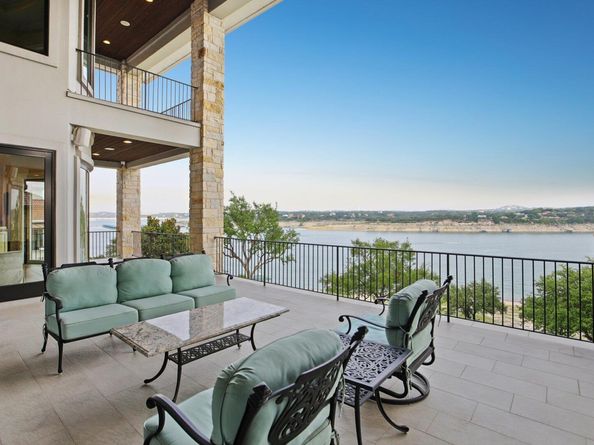 1353 Osprey Ridge LOOP, Lago Vista TX 78645