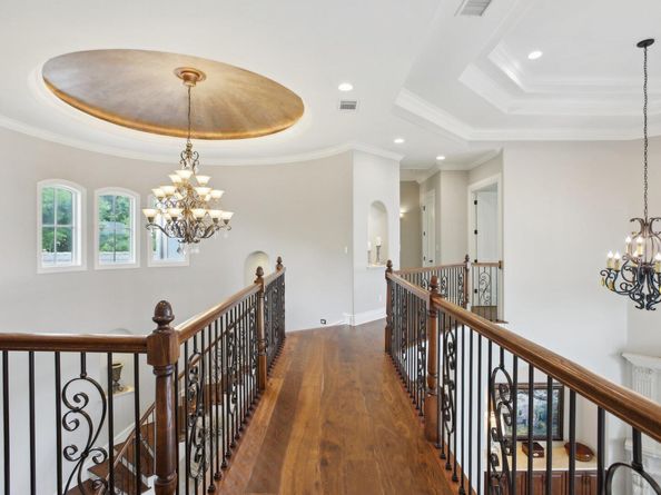 1353 Osprey Ridge LOOP, Lago Vista TX 78645
