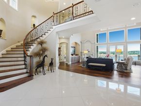 1353 Osprey Ridge LOOP, Lago Vista TX 78645