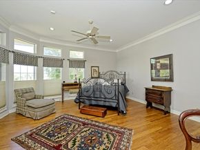 4912 Interlachen LN, Austin TX 78747