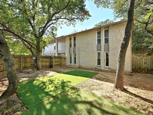 6210 Shadow Valley DR, Austin TX 78731