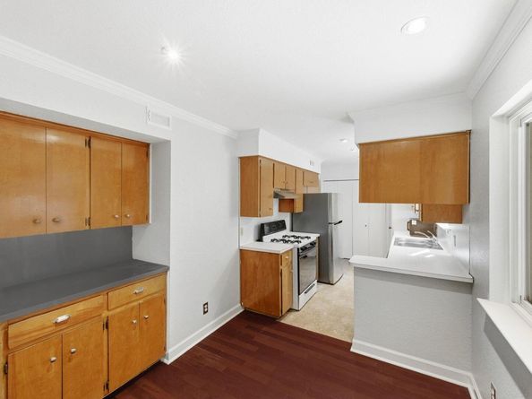 6210 Shadow Valley DR, Austin TX 78731