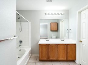 9411 Brandts Wood ST, Austin TX 78744