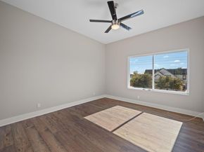 1210 Stobaugh ST B, Austin TX 78757