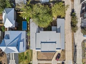 1210 Stobaugh ST B, Austin TX 78757