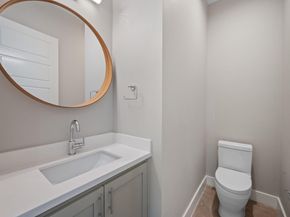 1210 Stobaugh ST B, Austin TX 78757