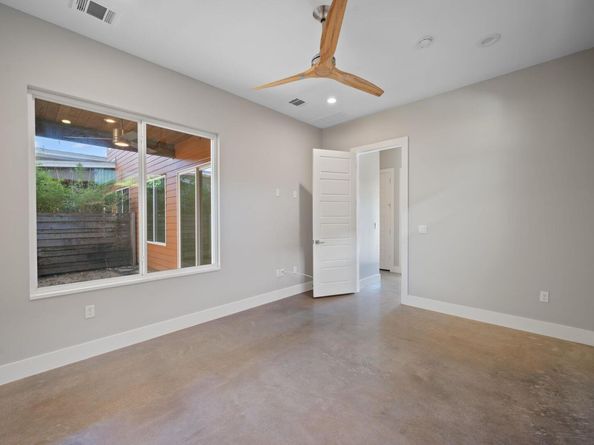 1210 Stobaugh ST B, Austin TX 78757