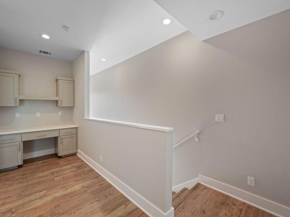 1210 Stobaugh ST B, Austin TX 78757