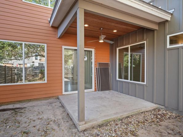 1210 Stobaugh ST B, Austin TX 78757