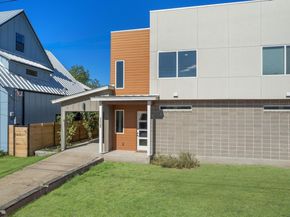 1210 Stobaugh ST B, Austin TX 78757