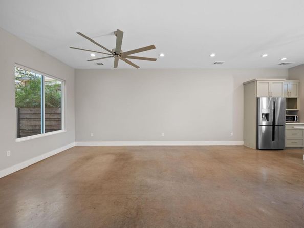 1210 Stobaugh ST B, Austin TX 78757