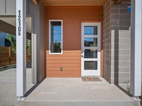 1210 Stobaugh ST B, Austin TX 78757