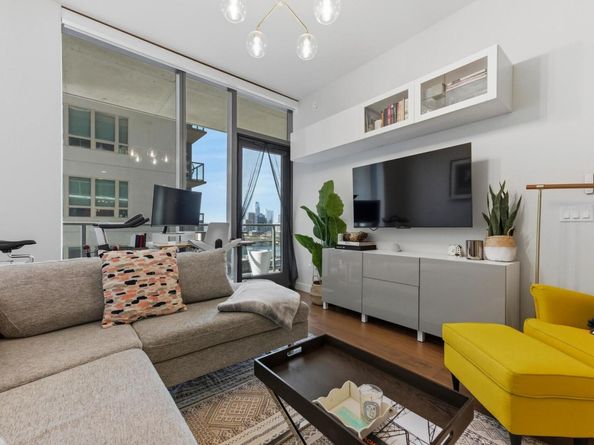 44 East Ave 1503, Austin TX 78701