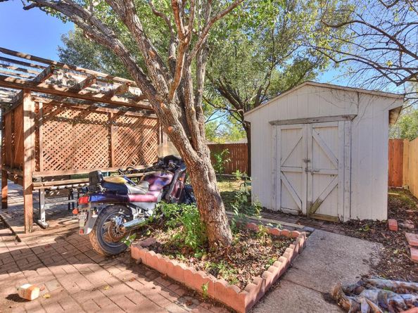 1503 Barcus DR, Georgetown TX 78626