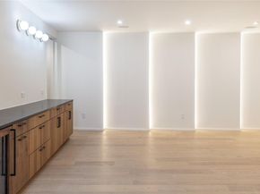 912 Jewell ST, Austin TX 78704