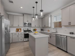 13506 Grand Central DR, Pflugerville TX 78660