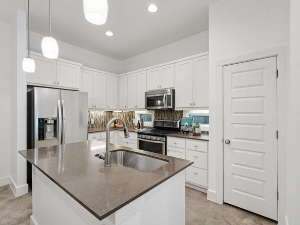 2011 Haskell ST A, Austin TX 78702