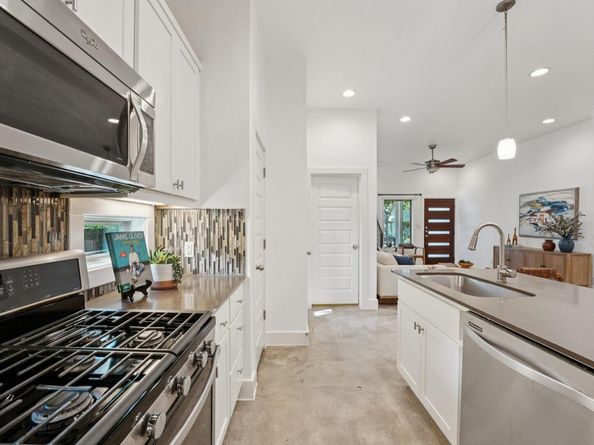 2011 Haskell ST A, Austin TX 78702