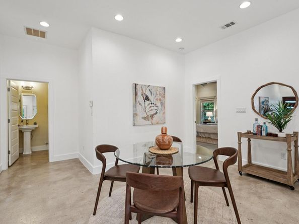 2011 Haskell ST A, Austin TX 78702