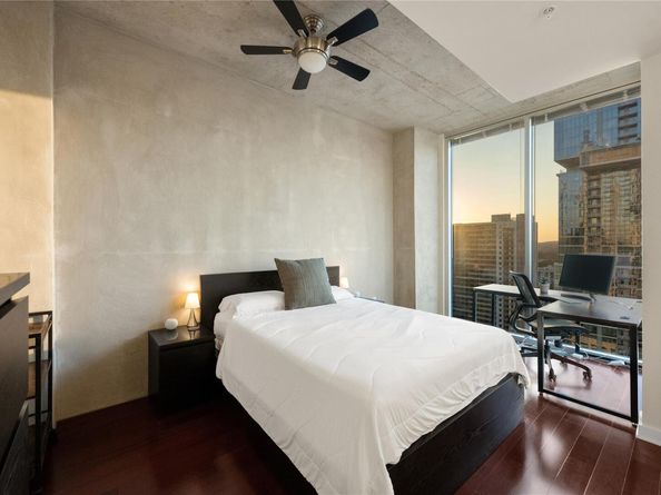 360 Nueces ST 2610, Austin TX 78701