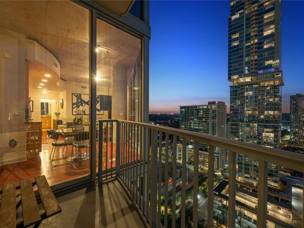 360 Nueces ST 2610, Austin TX 78701