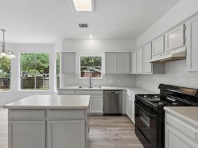 2113 Lobelia DR, Cedar Park TX 78613