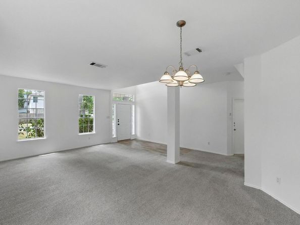 2113 Lobelia DR, Cedar Park TX 78613