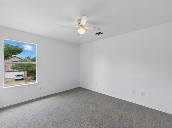 2113 Lobelia DR, Cedar Park TX 78613