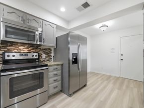 8110 Baywood DR A, Austin TX 78759