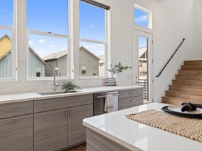 6124 Florencia LN, Austin TX 78724