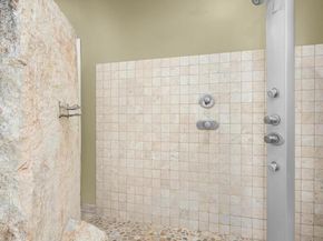 5252 McCormick Mountain DR, Austin TX 78734
