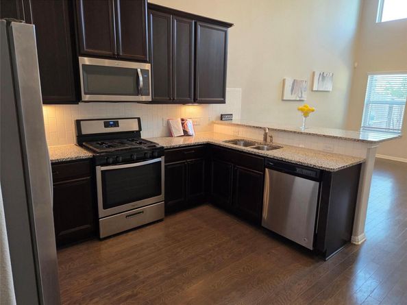 2304 S Lakeline BLVD 452, Cedar Park TX 78613