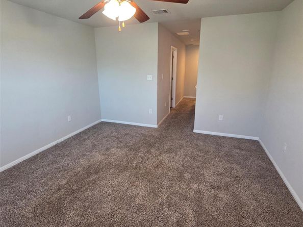 2304 S Lakeline BLVD 452, Cedar Park TX 78613