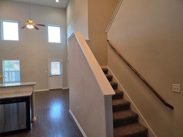 2304 S Lakeline BLVD 452, Cedar Park TX 78613