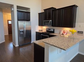 2304 S Lakeline BLVD 452, Cedar Park TX 78613