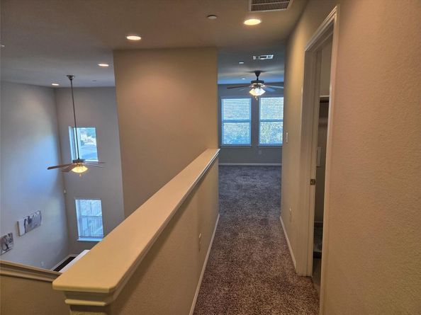 2304 S Lakeline BLVD 452, Cedar Park TX 78613