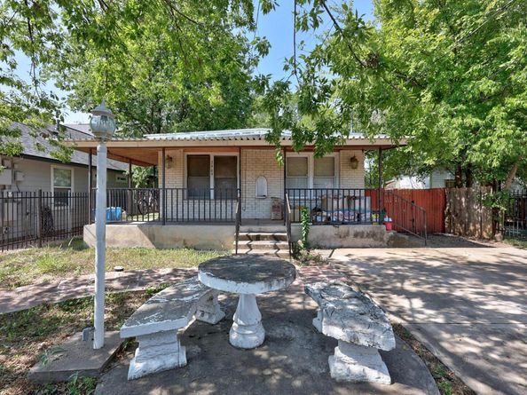 2909 E 5th ST, Austin TX 78702