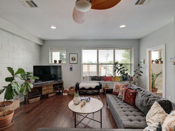 2608 E 6th ST 2, Austin TX 78702