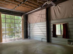 640 Tillery ST, Austin TX 78702