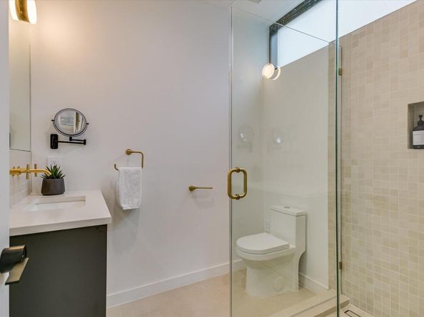 4707 Reyes ST 2, Austin TX 78721