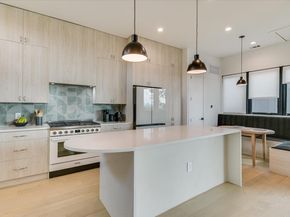 4707 Reyes ST 2, Austin TX 78721