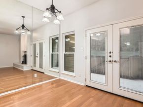 9100 Mountain Ridge DR 106, Austin TX 78759