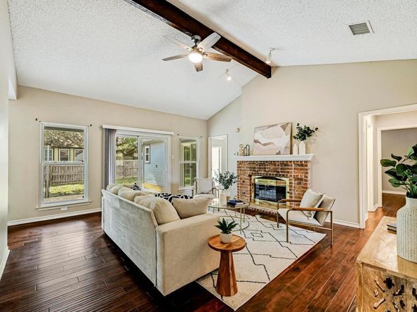 12413 Hunters Chase DR, Austin TX 78729